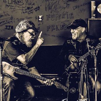 Roland & Nils De Caster