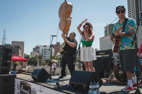 Jolie and the Jackalopes at Cafe Scooters